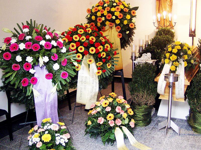 Trauerfloristik Blumen Egerth, Fleurop Partner Aktuell im Web