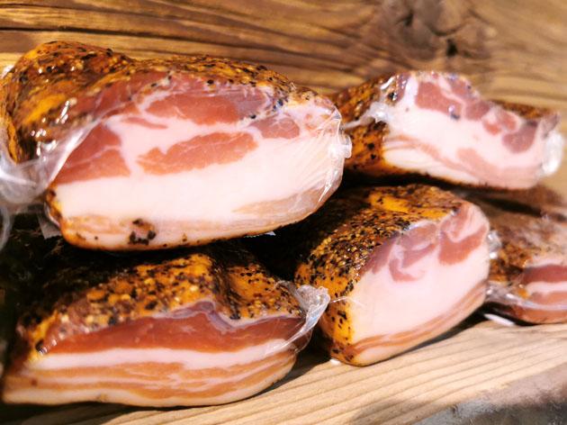 Specksorten | Leitner Speck &amp; Spezialitäten vom Metzger in Maurach am ...