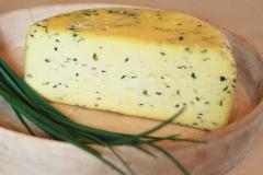 Bio Käse aus Rohmilch mit Schnittlauch