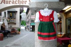 KINDER TRACHT Dirndlkleid rot m Schürze