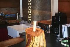 Tischlampen - Hängelampen aus rustikalem Holz