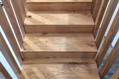 Treppen verkleiden mit Holz