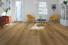 FERTIGPARKETT LANDHAUSDIELE Eiche Starkenberg 15mm rustikal-gebürstet, naturgeölt
