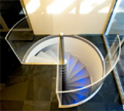 PLEXIGLAS® Wendeltreppe2